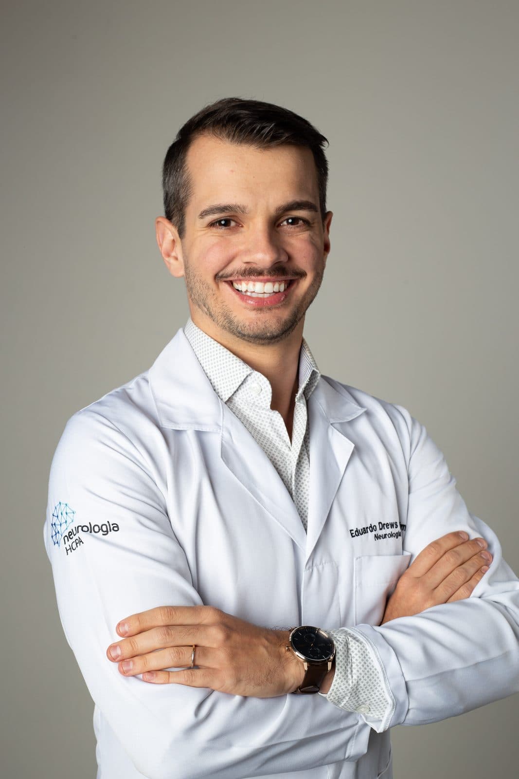 Dr. Eduardo Drews Amorim — Neurologista